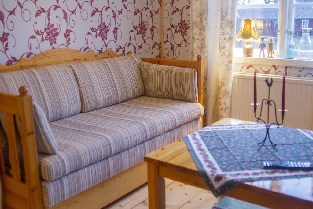 Hallebergs Bed&Breakfast Skara Kültér fotó